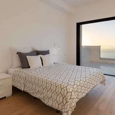 The White - The On Tenerife Vila